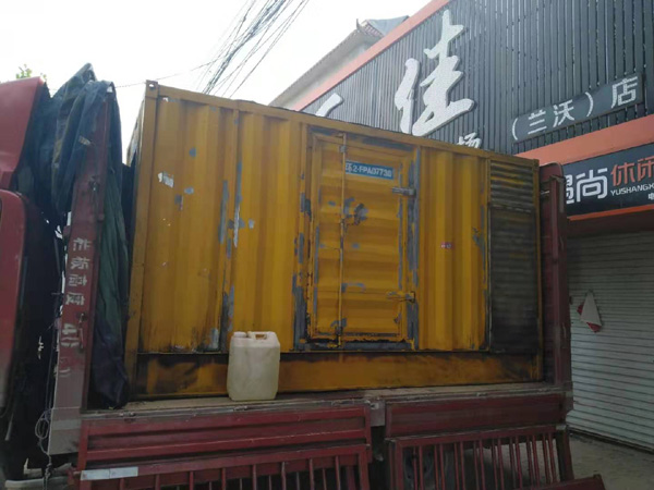 阜平发电机组功率与使用时间之间的关系