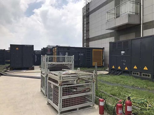 阜平除了定期检查，还有哪些方法可以及时发现接触式转速表探头的磨损？