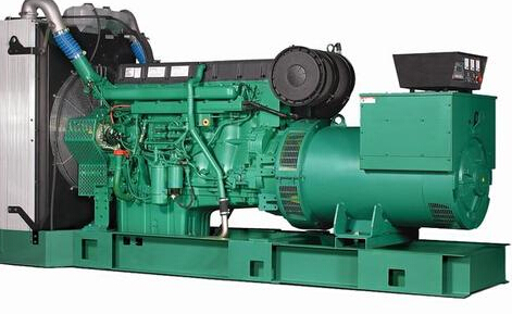阜平发电机除垢后需要用清水冲洗水冷式机油散热器几次？